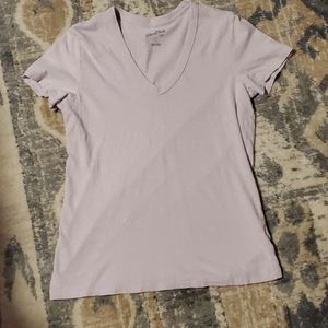 Universal Thread Tee